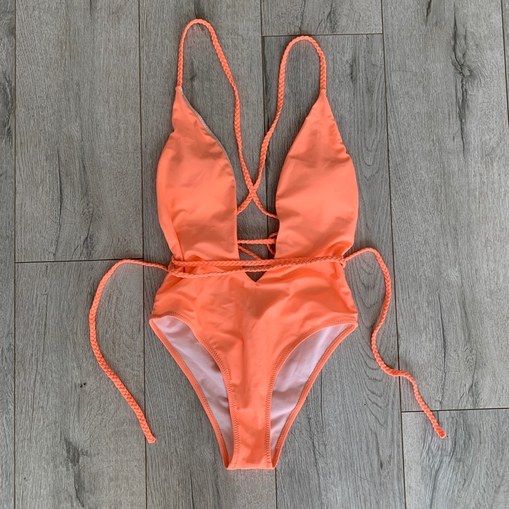 Peach one Piece 🍑